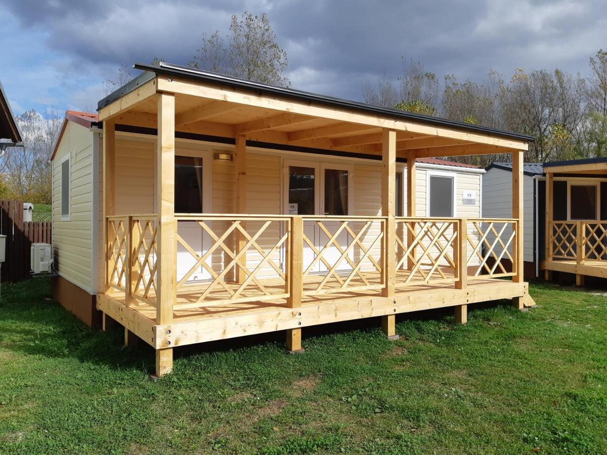 Mobile Homes And Apartment - Terme Catez Catez ob Savi Luaran gambar